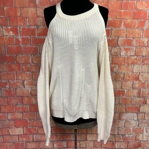 Wylde Hart Cold-Shoulder Distressed Look Sweater‎